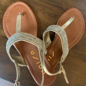 Unisa sandals